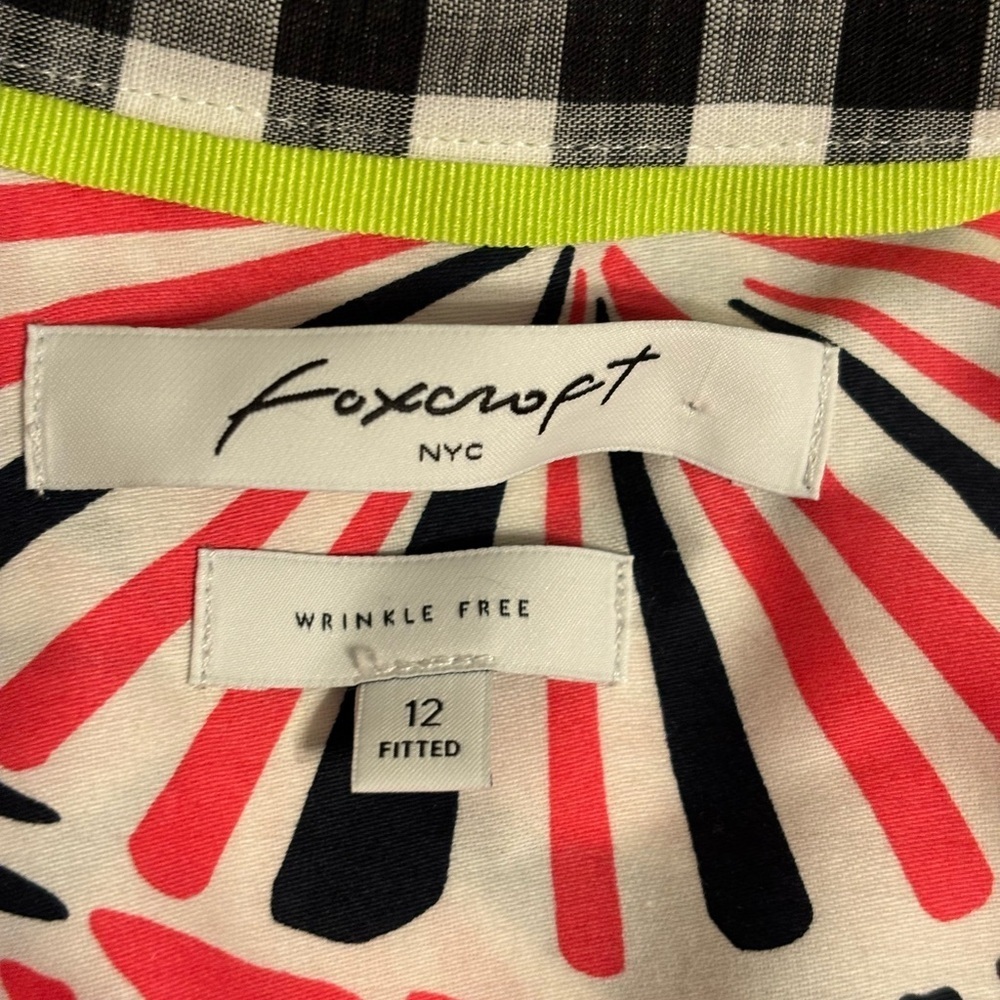 Foxcroft Pink and Black Geometric Button Down Shirt - Picture 2 of 8
